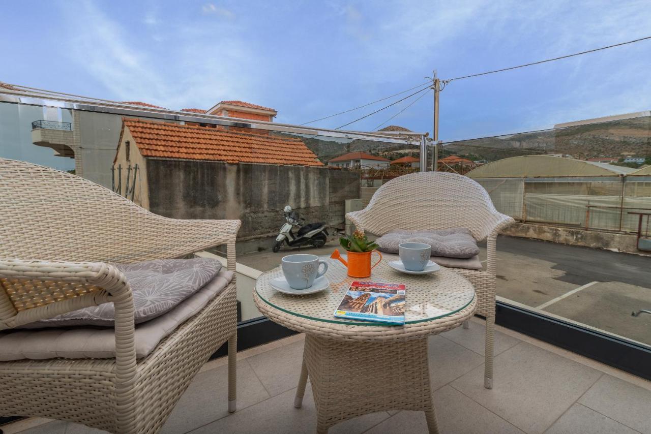 Apartman Lorena Trogir Exterior foto