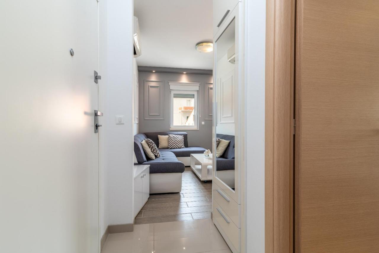 Apartman Lorena Trogir Exterior foto