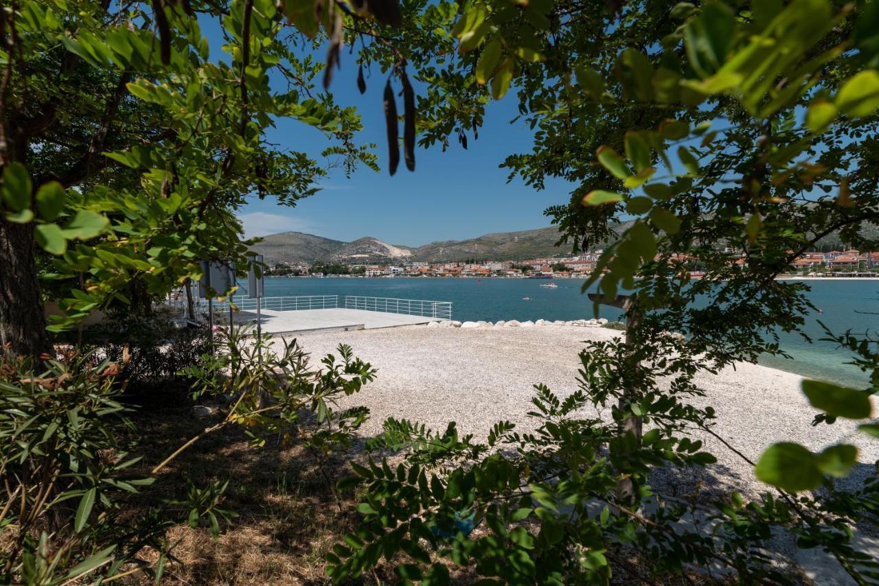 Apartman Lorena Trogir Exterior foto